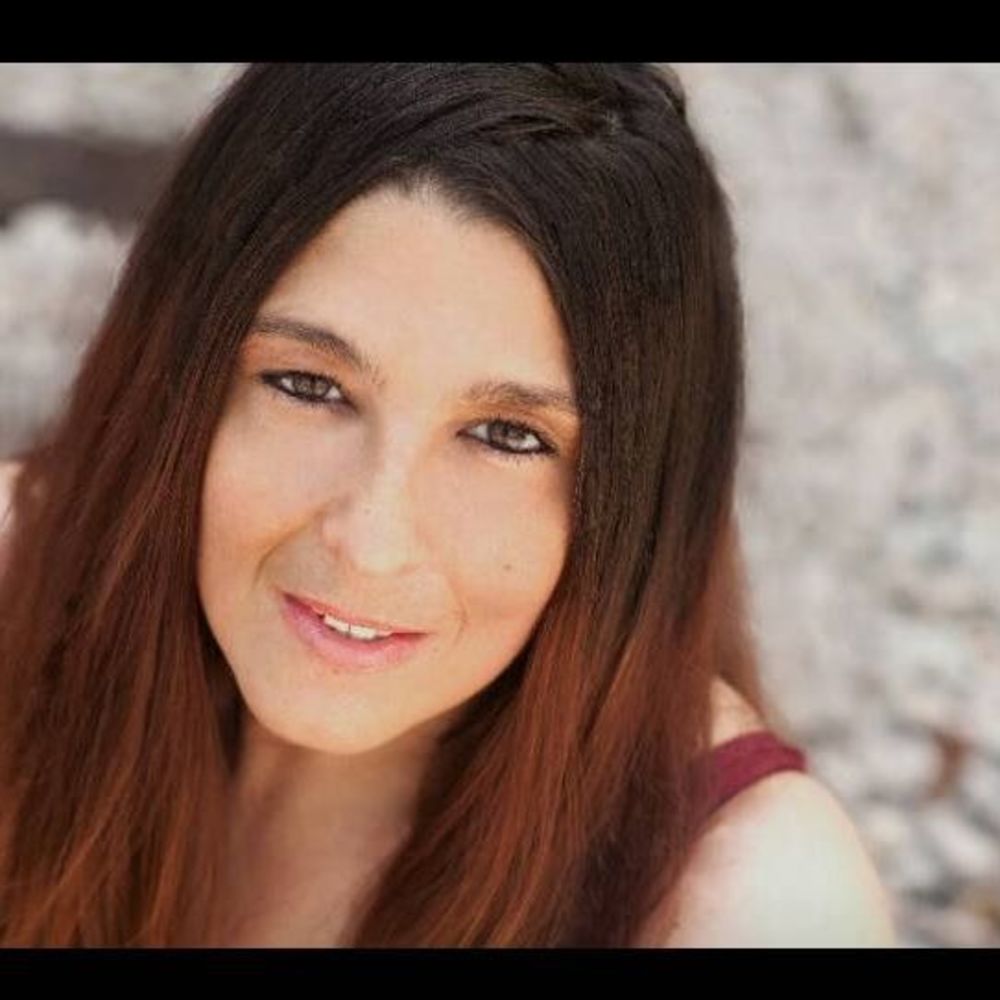 Meet your Posher, Andrea